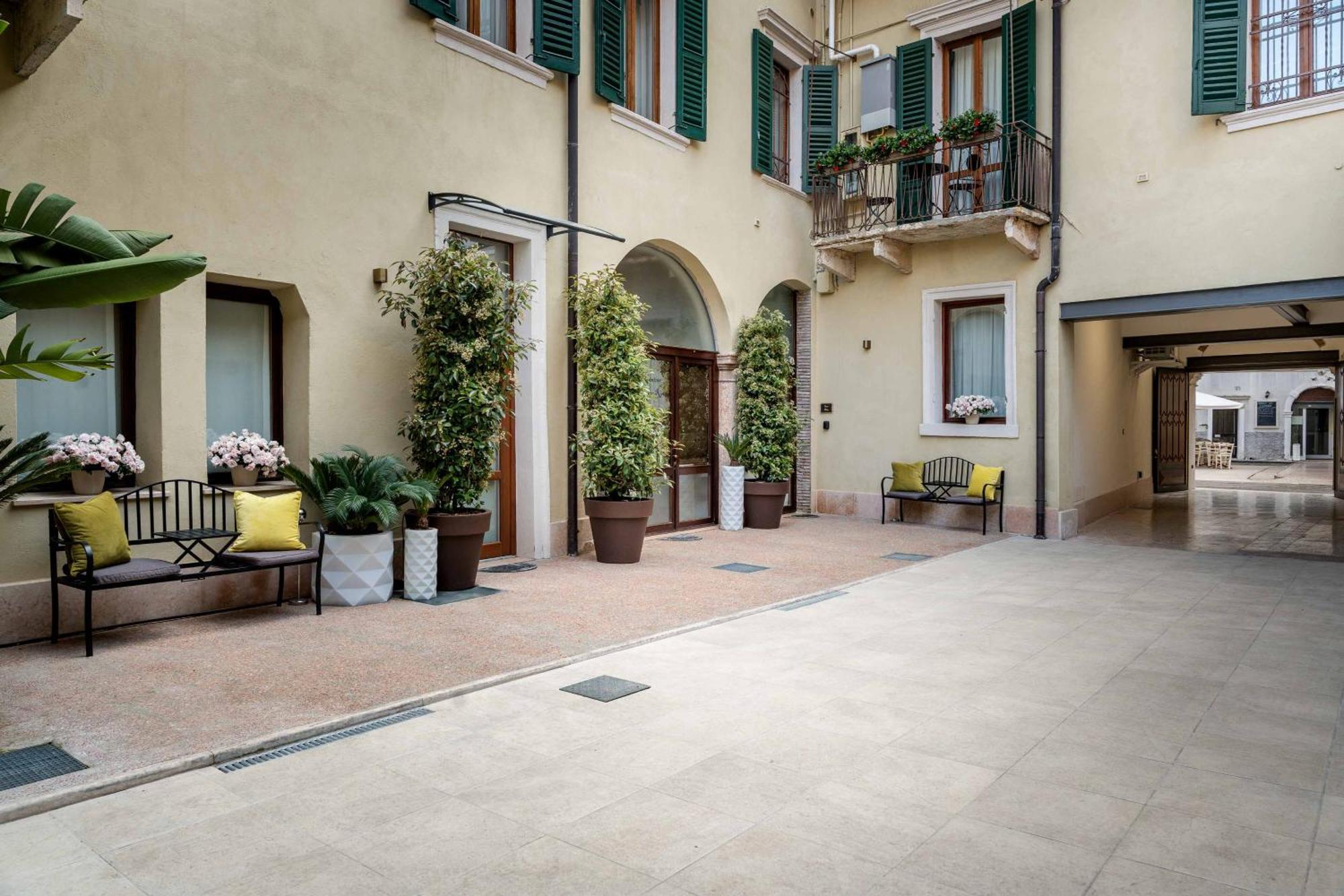 Palazzo Ristori Apartment Verona Exterior foto