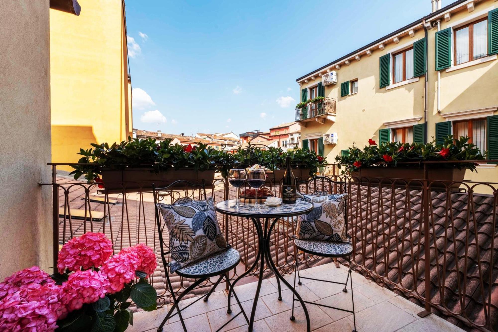 Palazzo Ristori Apartment Verona Exterior foto